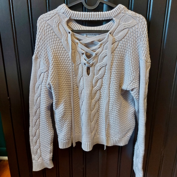 🌱 Forever 21 Cable Knit Sweater - Picture 4 of 5